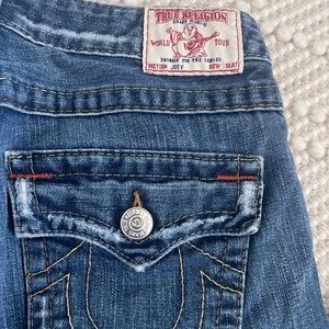 100% Authentic True Religion Joey Bellbottom 28
